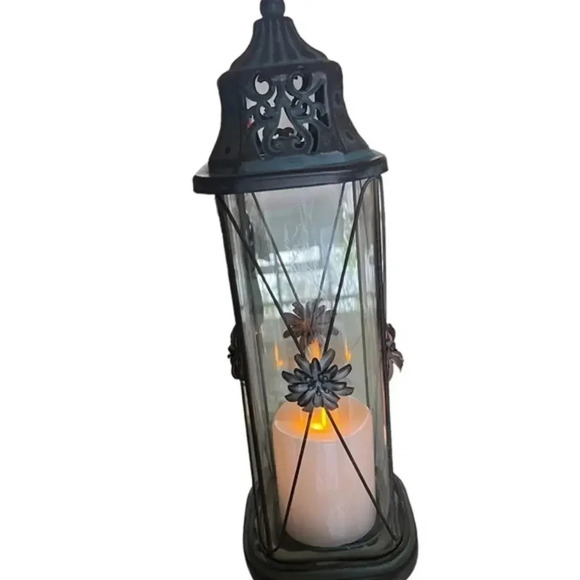 Vintage Style French Country Lantern Bird Motif - Picture 1 of 5